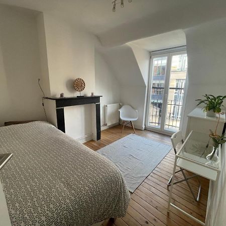 Charming Room In Eu District ブリュッセル エクステリア 写真